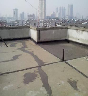 高阳漏水维修 楼顶漏水是什么原因，楼顶漏水维修方法是什么?